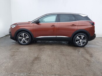 Used Peugeot 3008 2018 for sale - 77786732: Photo