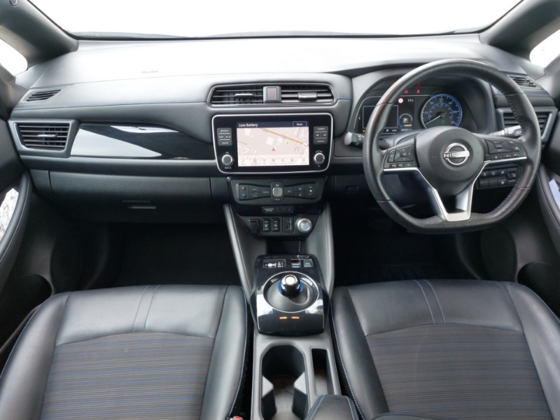 Used Nissan Leaf 2022 for sale - 76354365: Photo 2