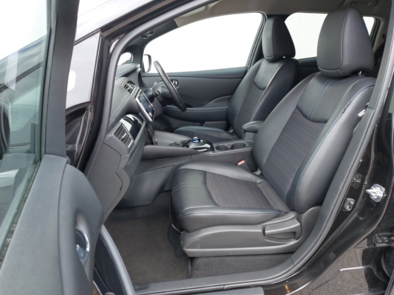 Used Nissan Leaf 2022 for sale - 76354365: Photo 5