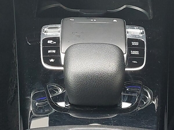 Used Mercedes-Benz A-Class 2019 for sale - 75640664: Photo 11