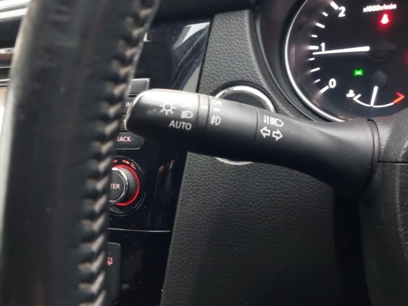 Used Nissan Qashqai 2017 for sale - 77034796: Photo 15