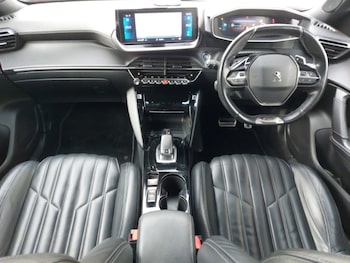 Used Peugeot 2008 2020 for sale - 77325077: Photo