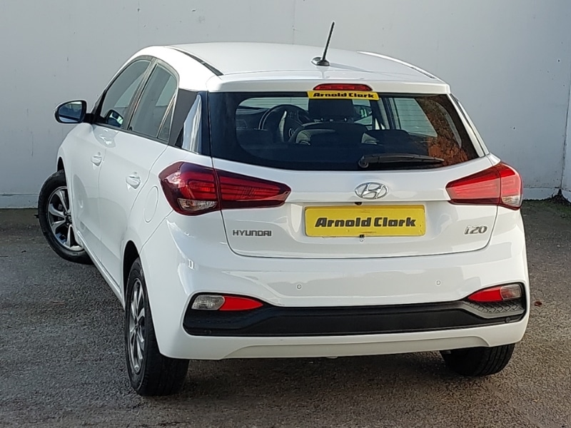 Used Hyundai i20 2020 for sale - 77289910: Photo 3