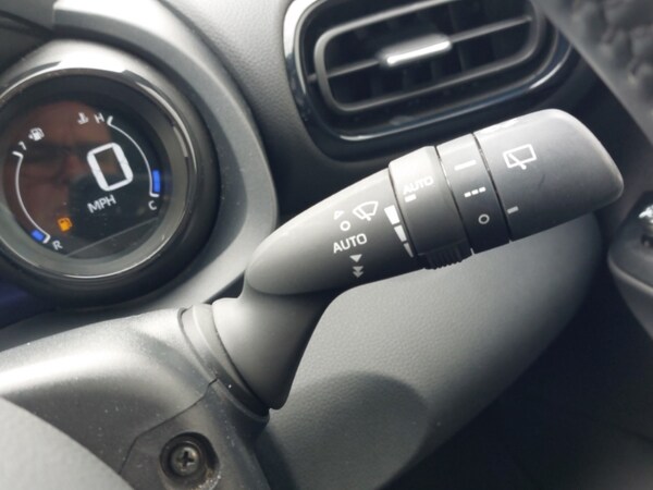 Used Toyota Yaris 2022 for sale - 76160854: Photo 17