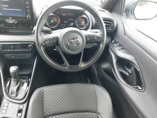 Used Toyota Yaris 2022 for sale - 76160854: Photo 7