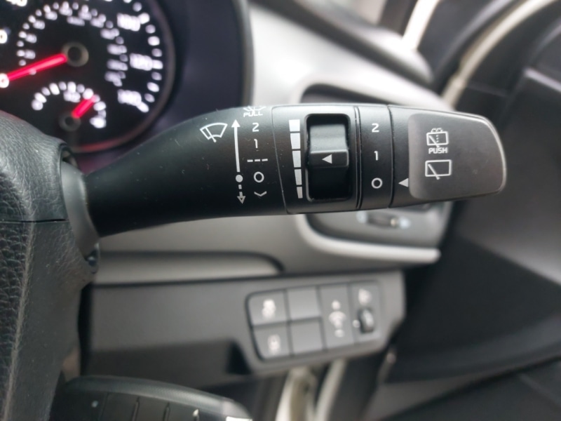 Used Kia Stonic 2019 for sale - 77472168: Photo 16