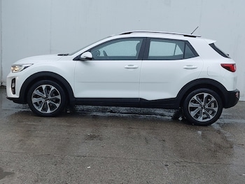 Used Kia Stonic 2019 for sale - 77472168: Photo