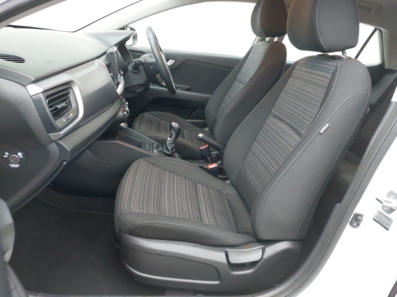 Used Kia Stonic 2019 for sale - 77472168: Photo 5