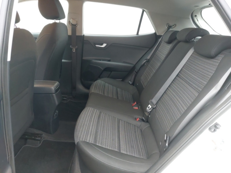 Used Kia Stonic 2019 for sale - 77472168: Photo 6