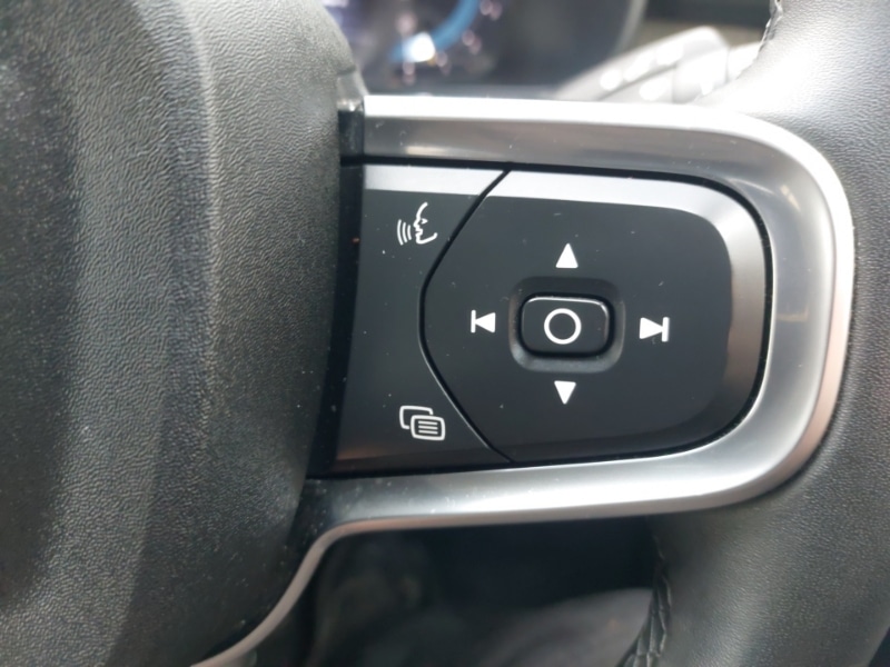 Used Volvo XC40 2024 for sale - 75959189: Photo 14