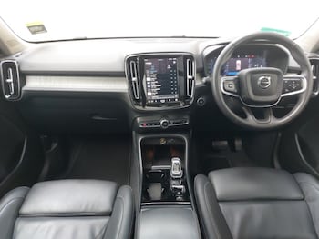 Used Volvo XC40 2024 for sale - 75959189: Photo
