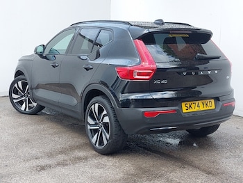 Used Volvo XC40 2024 for sale - 75959189: Photo
