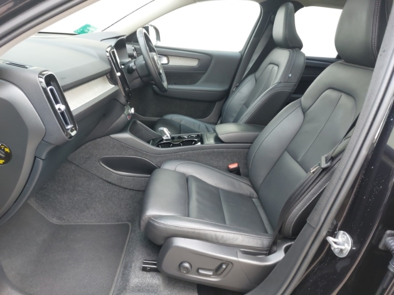 Used Volvo XC40 2024 for sale - 75959189: Photo 5