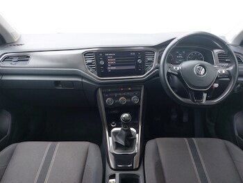 Used Volkswagen T-Roc 2019 for sale - 75894178: Photo