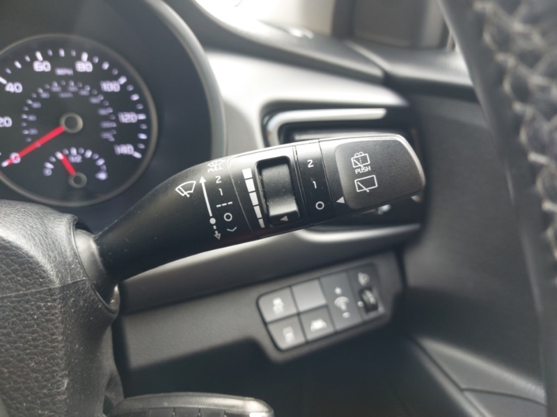 Used Kia Rio 2017 for sale - 76537132: Photo 17