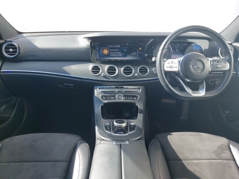 Used Mercedes-Benz E Class 2018 for sale - 77123140: Photo 2