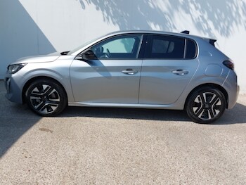 Used Peugeot 208 2026 for sale - 79356392: Photo