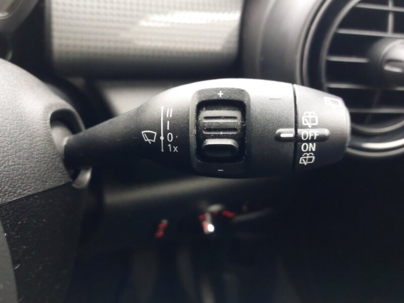 Used MINI Hatch 2019 for sale - 77448369: Photo 17