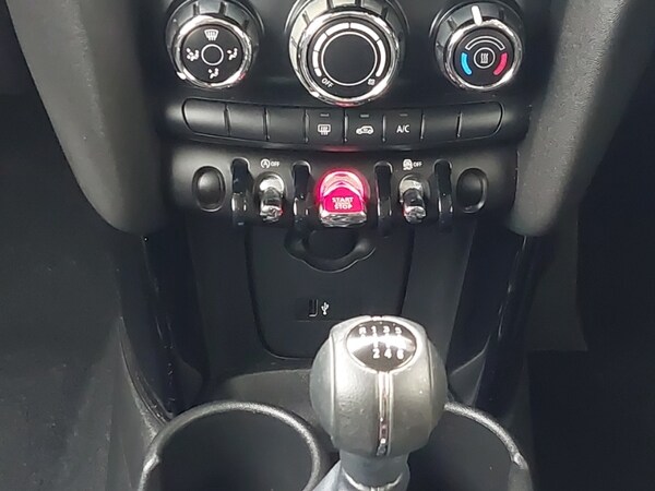 Used MINI One 2018 for sale - 76062977: Photo 11
