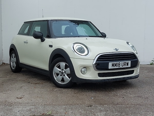 Used MINI One 2018 for sale - 76062977: Photo 1