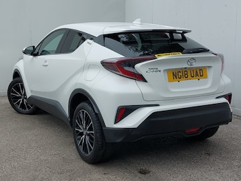 Used Toyota C-HR 2018 for sale - 79607499: Photo