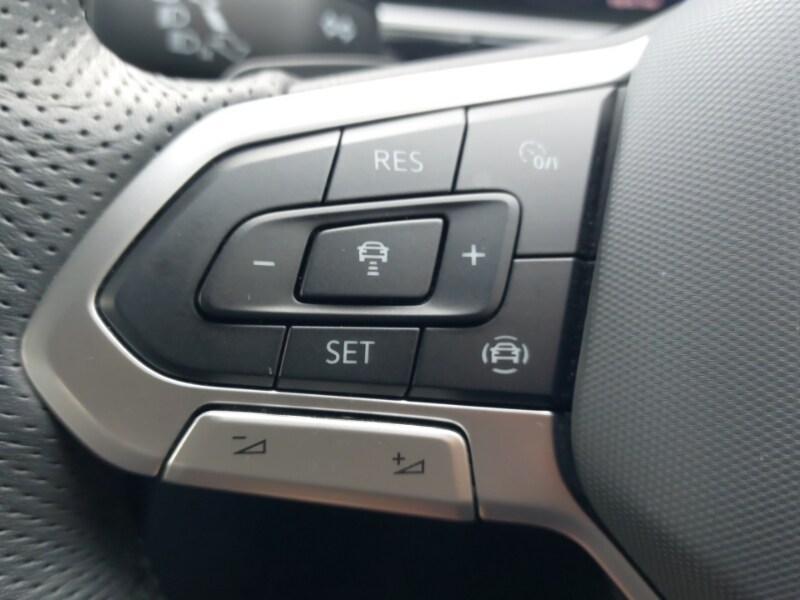 Used Volkswagen T-Roc 2025 for sale - 77085784: Photo 14