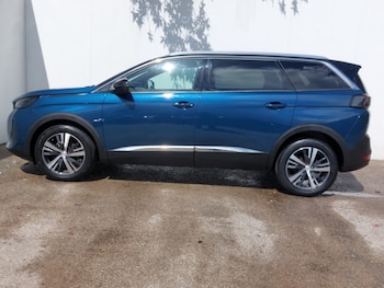 Used Peugeot 5008 2023 for sale - 78568028: Photo