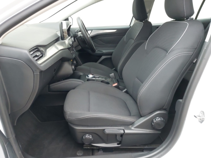 Used Ford Focus 2019 for sale - 77256869: Photo 5