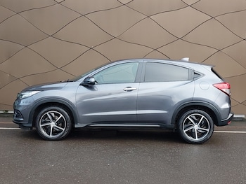 Used Honda HR-V 2020 for sale - 77108162: Photo