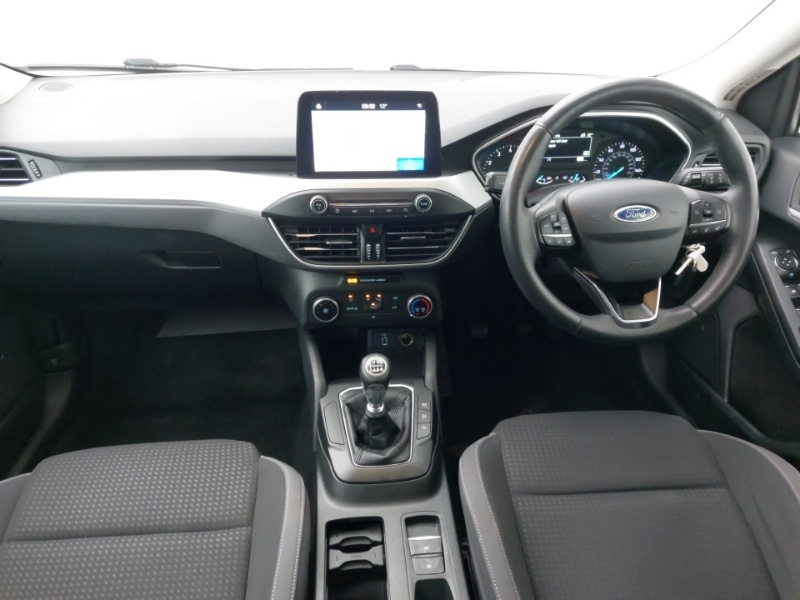 Used Ford Focus 2020 for sale - 76401094: Photo 2