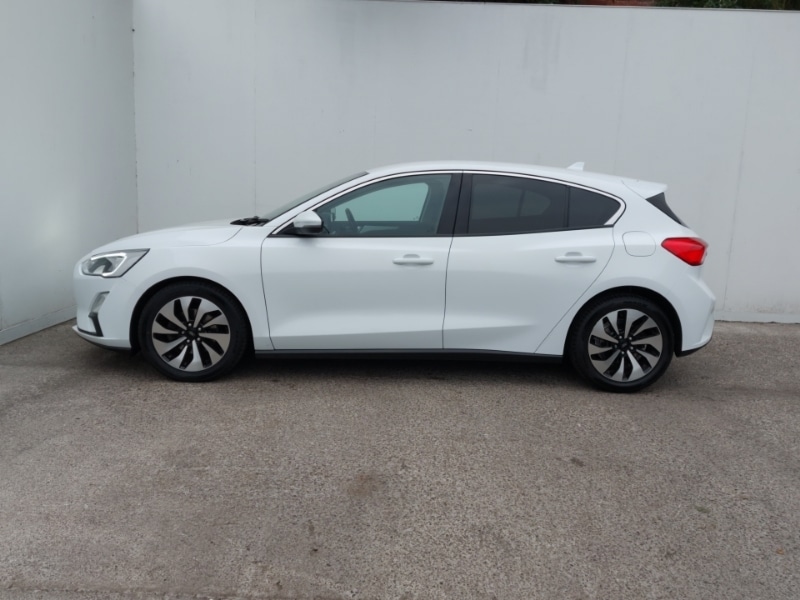 Used Ford Focus 2020 for sale - 76401094: Photo 4