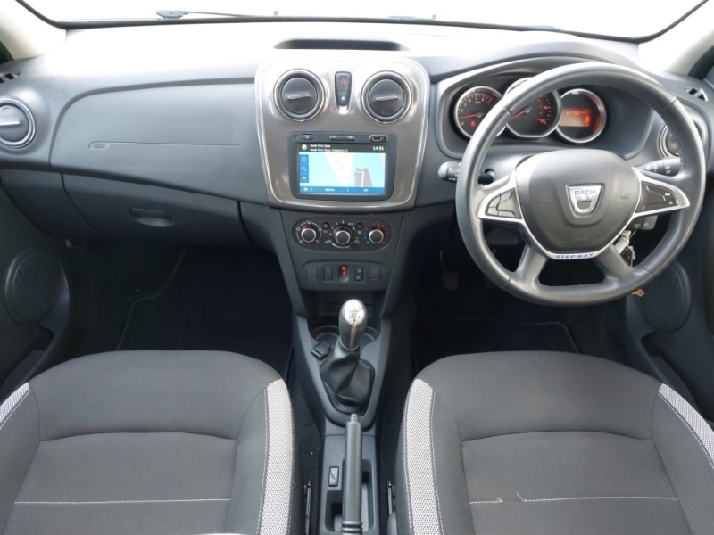 Used Dacia Sandero Stepway 2021 for sale - 77987591: Photo 2