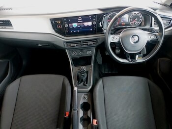 Used Volkswagen Polo 2018 for sale - 77361029: Photo