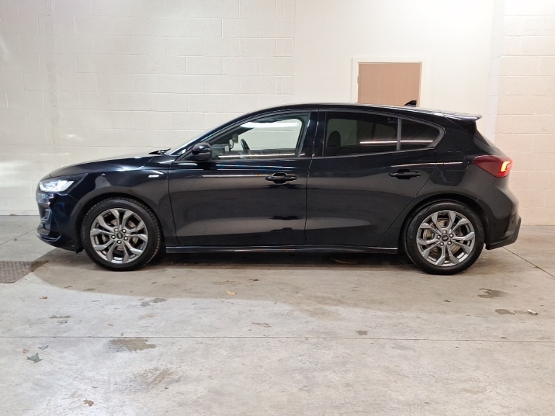 Used Ford Focus 2023 for sale - 77256848: Photo 4