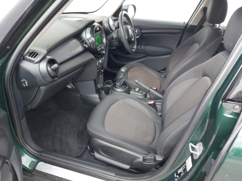 Used MINI Hatch 2018 for sale - 77760922: Photo 5