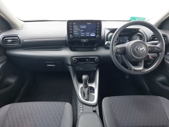 Used Toyota Yaris 2023 for sale - 75807874: Photo