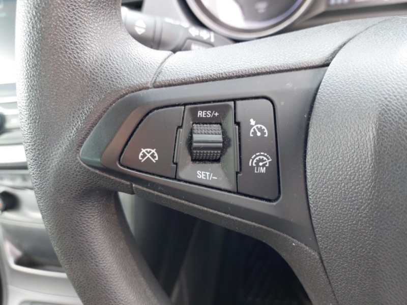 Used Vauxhall Astra 2018 for sale - 77922038: Photo 13