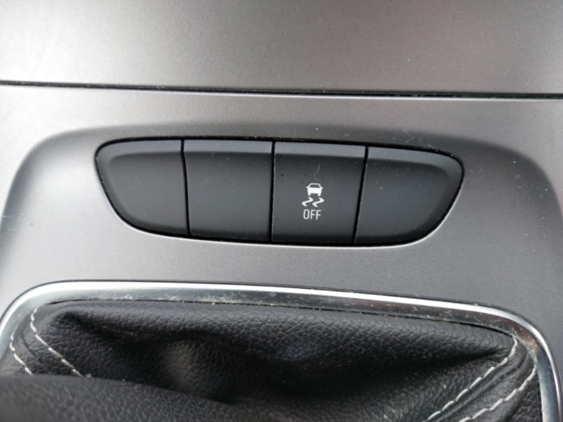 Used Vauxhall Astra 2018 for sale - 77922038: Photo 19