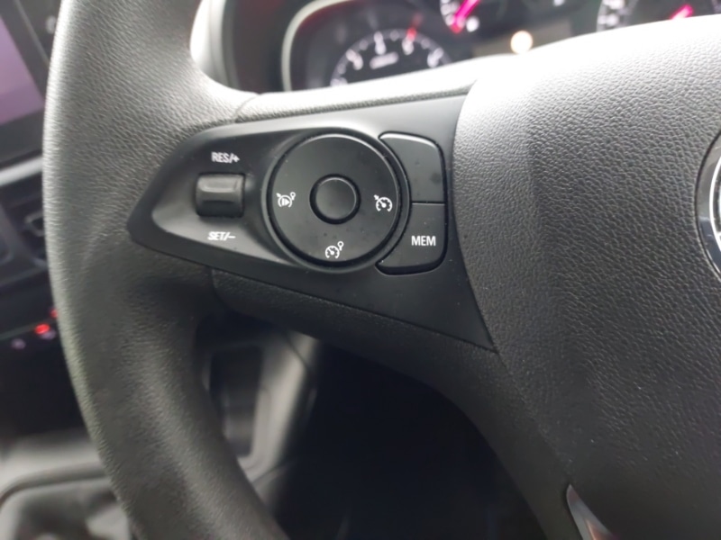 Used Vauxhall Combo Life 2020 for sale - 76947289: Photo 14