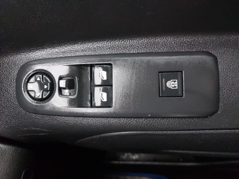 Used Vauxhall Combo Life 2020 for sale - 76947289: Photo 18