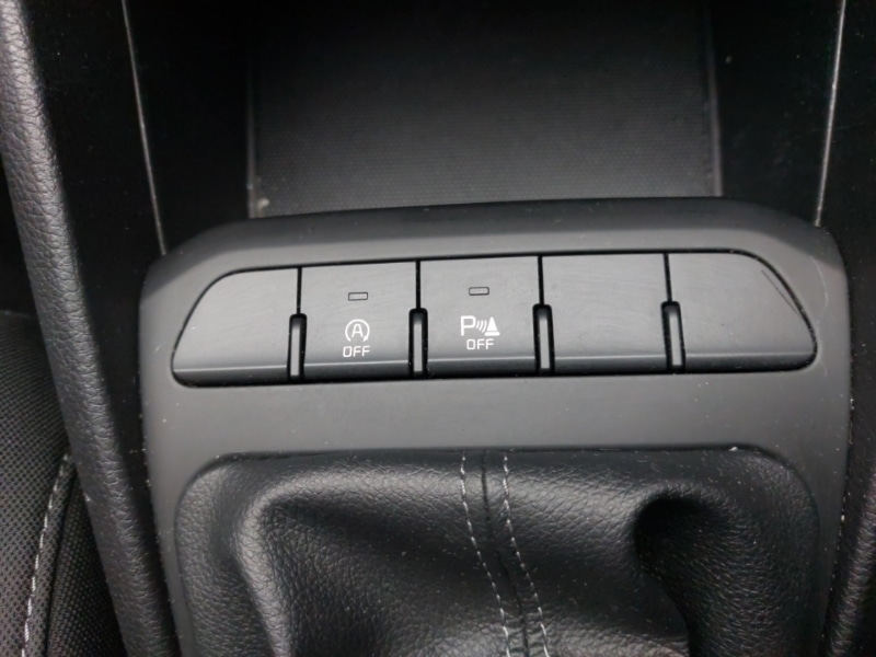 Used Kia Stonic 2019 for sale - 77405026: Photo 18