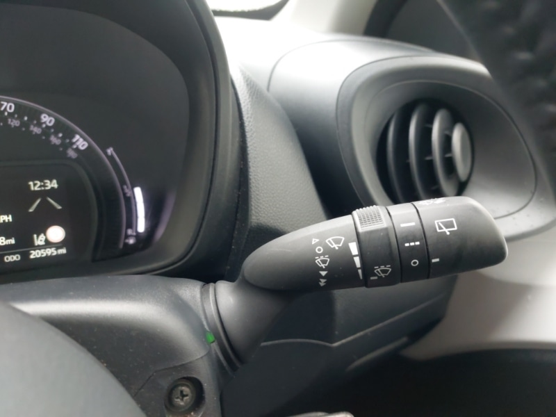 Used Toyota Aygo X 2023 for sale - 76713601: Photo 16