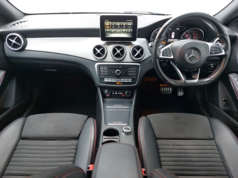 Used Mercedes-Benz CLA 2018 for sale - 77329703: Photo 2