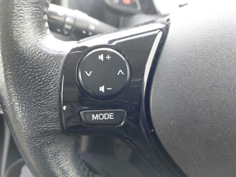 Used Toyota AYGO 2018 for sale - 76383864: Photo 14