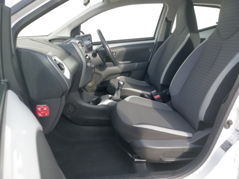 Used Toyota AYGO 2018 for sale - 76383864: Photo 5