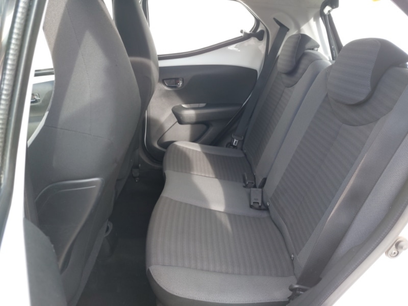 Used Toyota AYGO 2018 for sale - 76383864: Photo 6