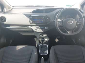 Used Toyota Yaris 2020 for sale - 74698879: Photo