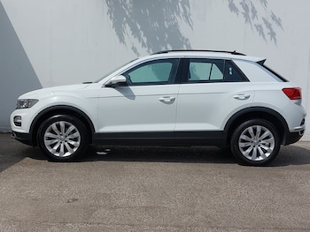 Used Volkswagen T-Roc 2020 for sale - 78740401: Photo
