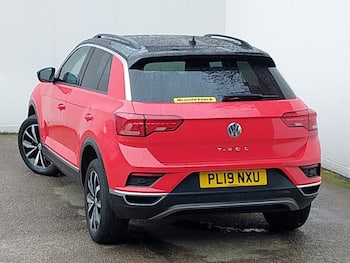 Used Volkswagen T-Roc 2019 for sale - 79728615: Photo
