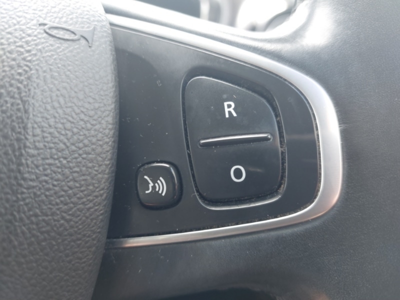 Used Renault Captur 2018 for sale - 76258219: Photo 15